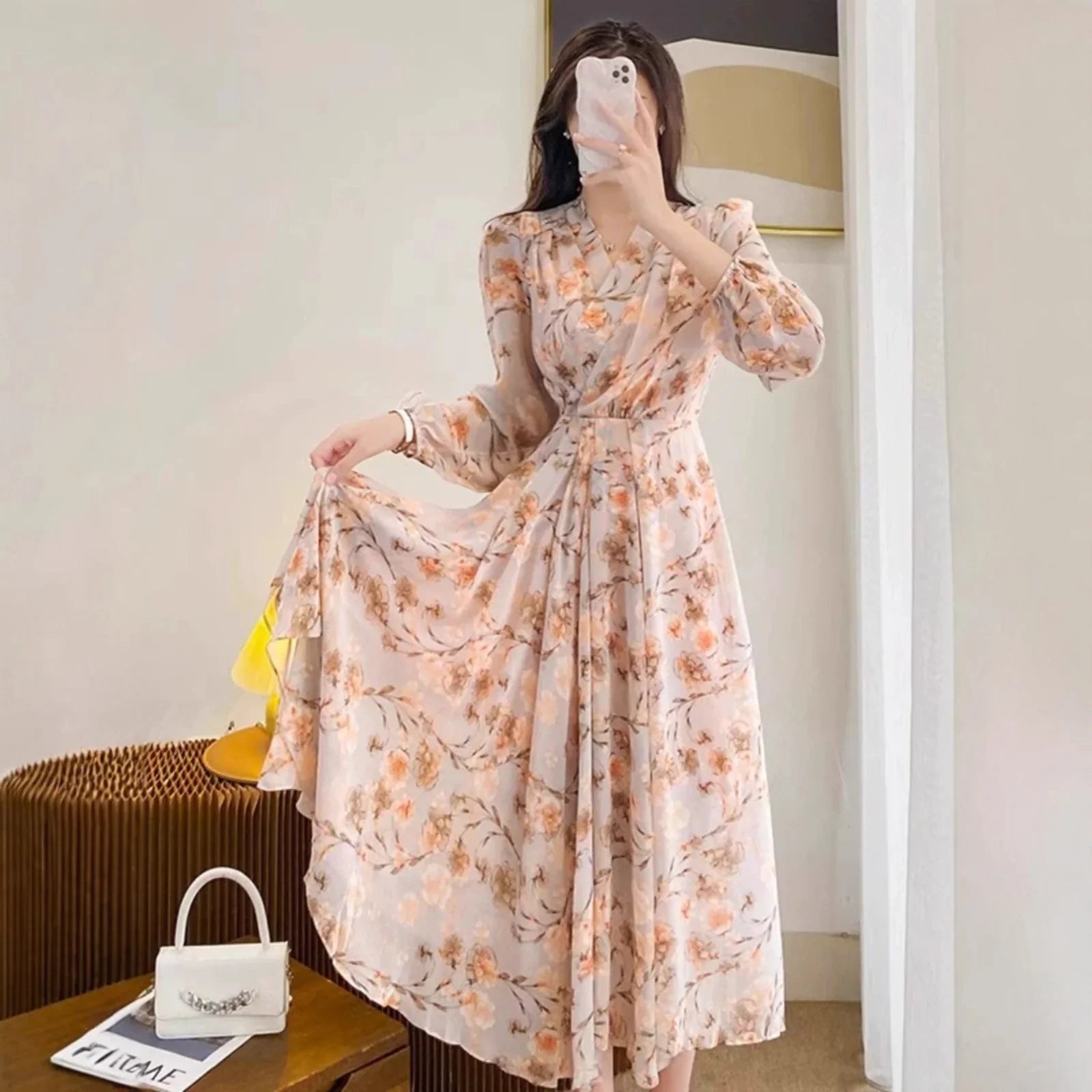 Temperament Long Sleeve V-neck French Chiffon Floral Dress - The Velcrow